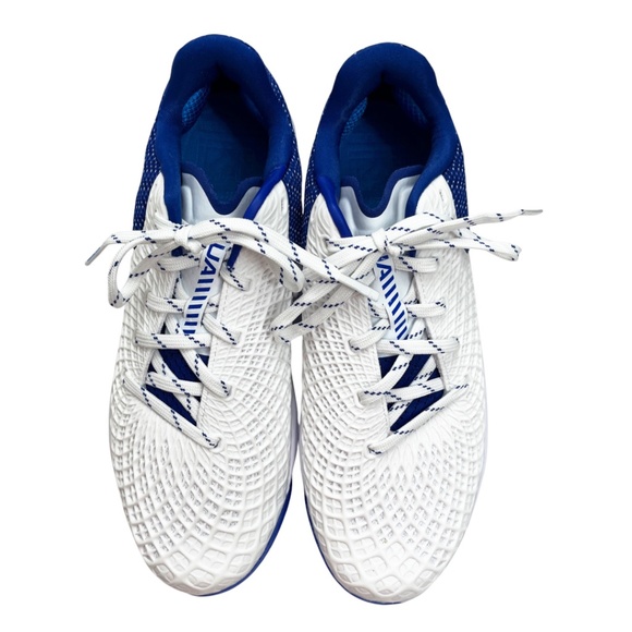 NWOT Under Armour Women’s Softball Cleats Blue White Size 9.5 - Picture 3 of 13